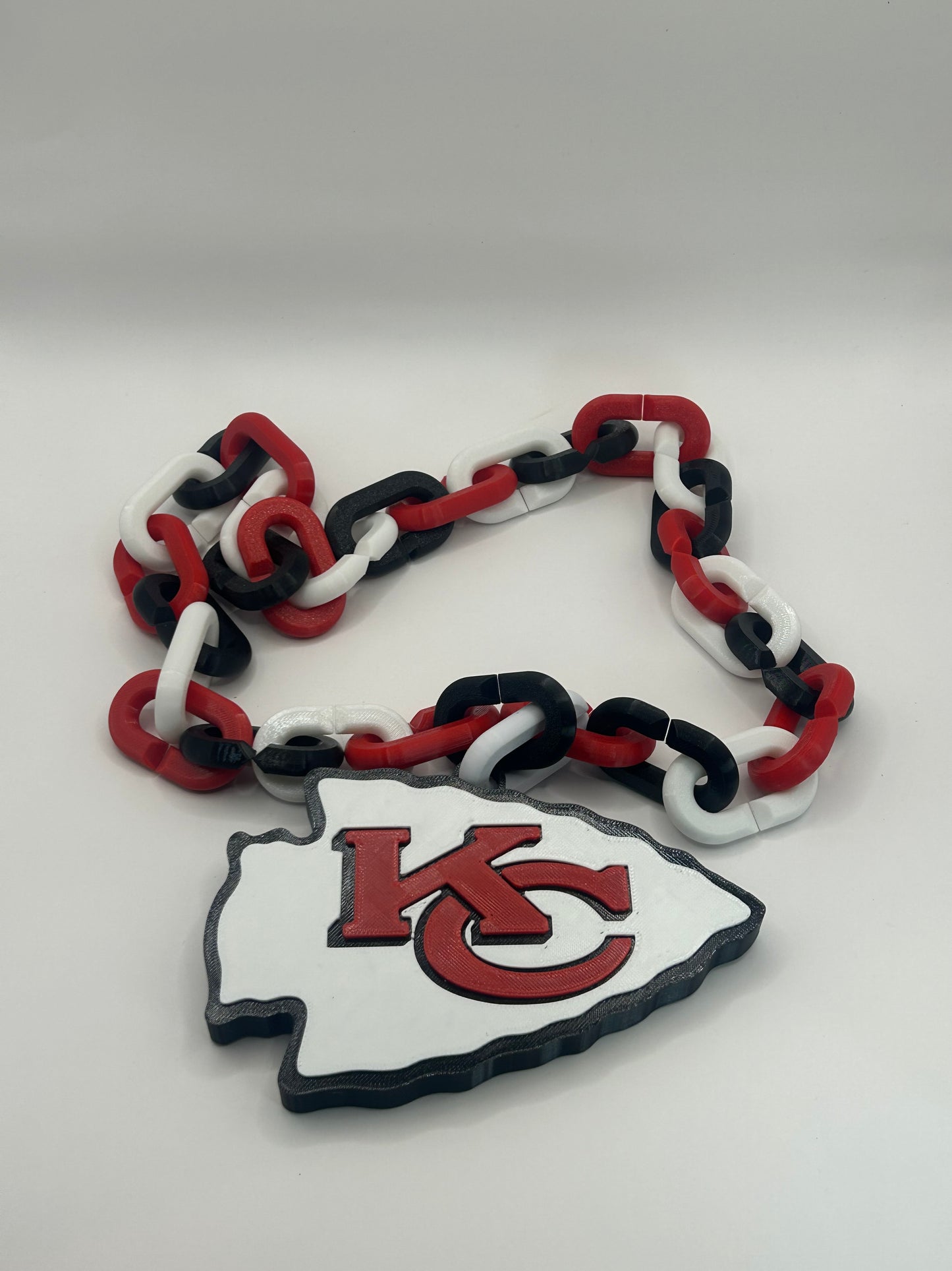 Arrowhead Swag Chain