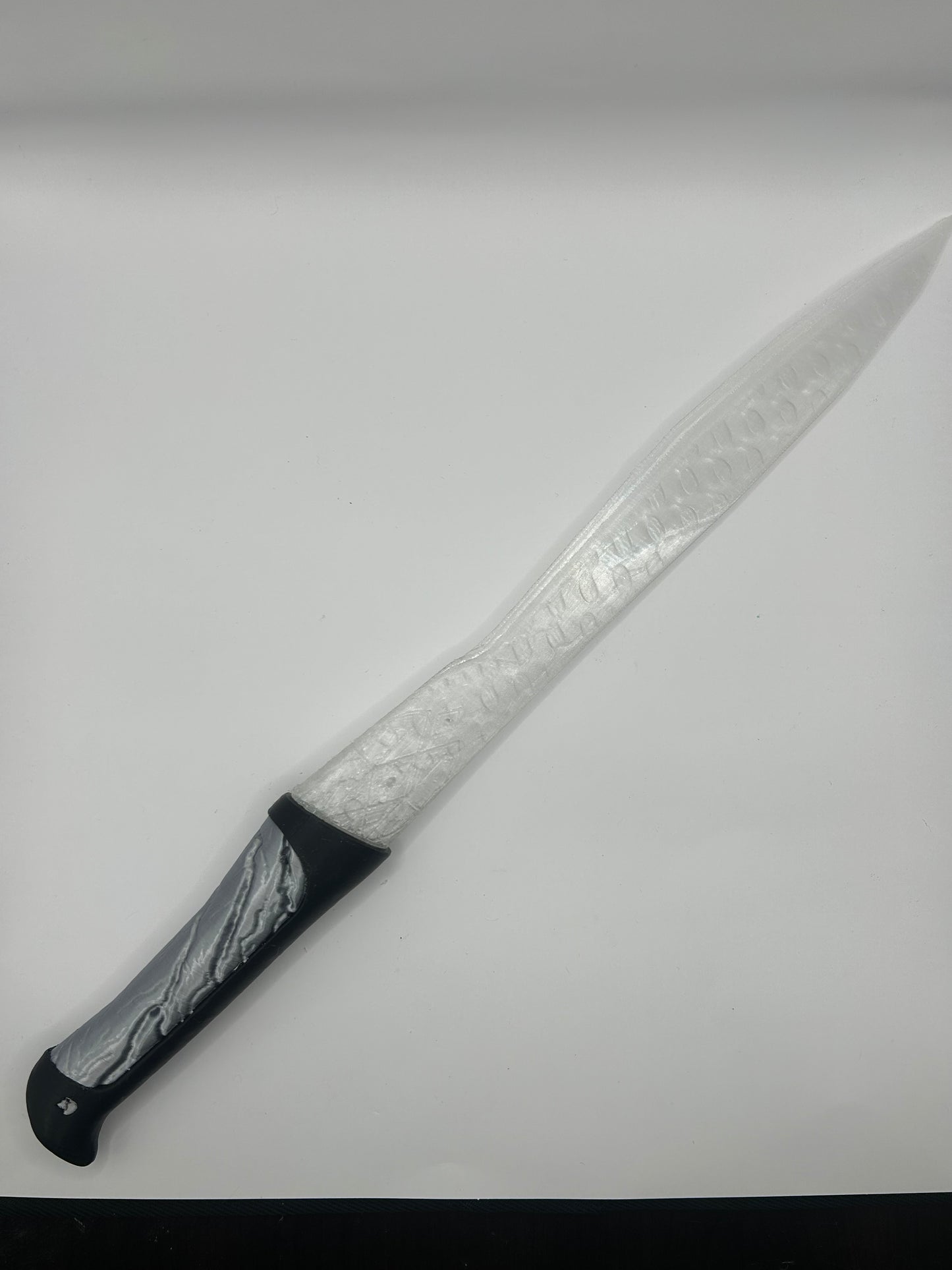 Dune-Crystal Dagger